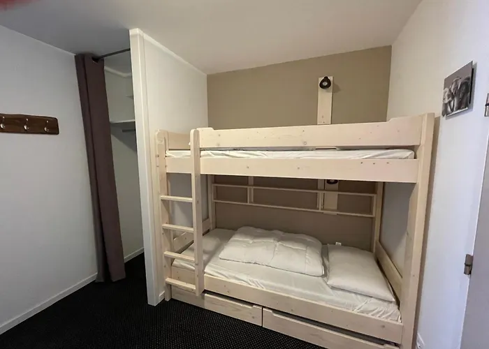 Gourette 4 Pers Avec Terrasse, Animaux Admis - Fr-1-860-43